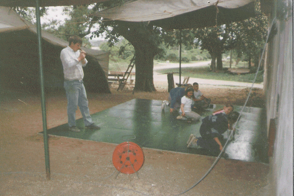  natírání tanečního parketu